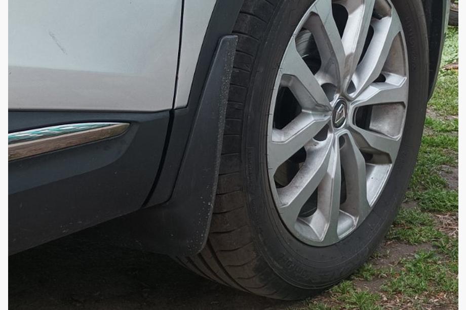 Renault Kadjar 2015–2022 Dubļusargi Premium V1 (4 gab.) Image