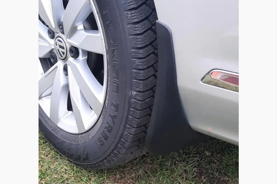 Volkswagen Passat B7 2012–2015 Dubļusargi Premium (EU) (4 gab.) Image