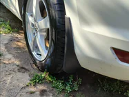Volkswagen Touran 2015– Dubļusargi Premium (4 gab.) foto 3