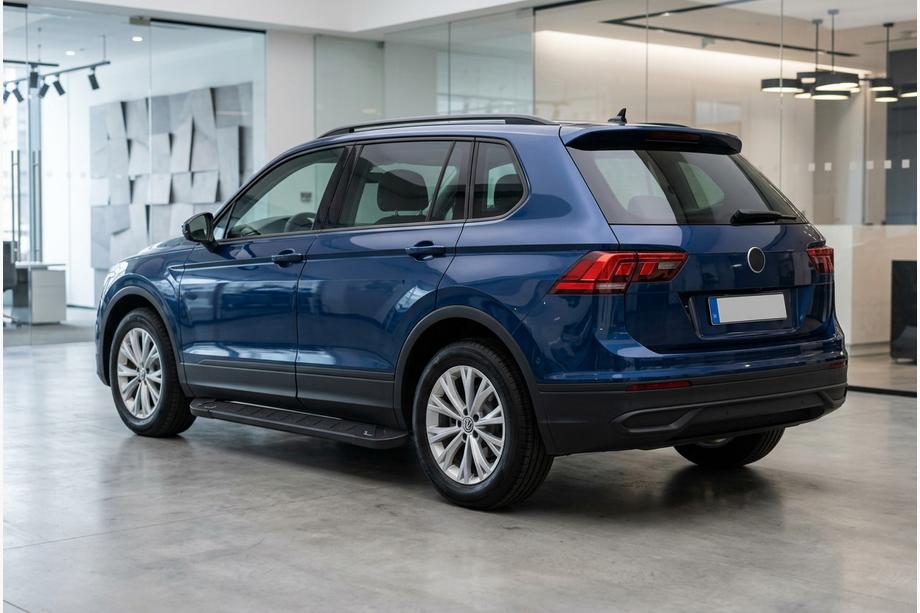 Volkswagen Tiguan 2016–2023 Sānu pakāpieni RedLine Black (2 gab., alumīnijs) Image