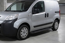Fiat Fiorino/Qubo 2008–2024 Sānu sliekšņi Tayga Black (2 gab., alumīnijs) foto 1