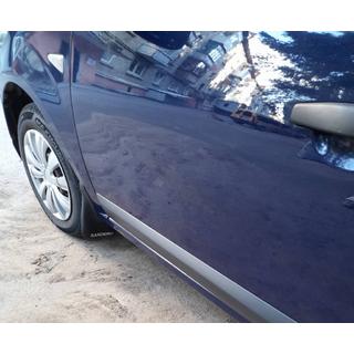 Priekšējie dubļusargi (2 gab.) Renault Sandero 2007–2013 foto 4