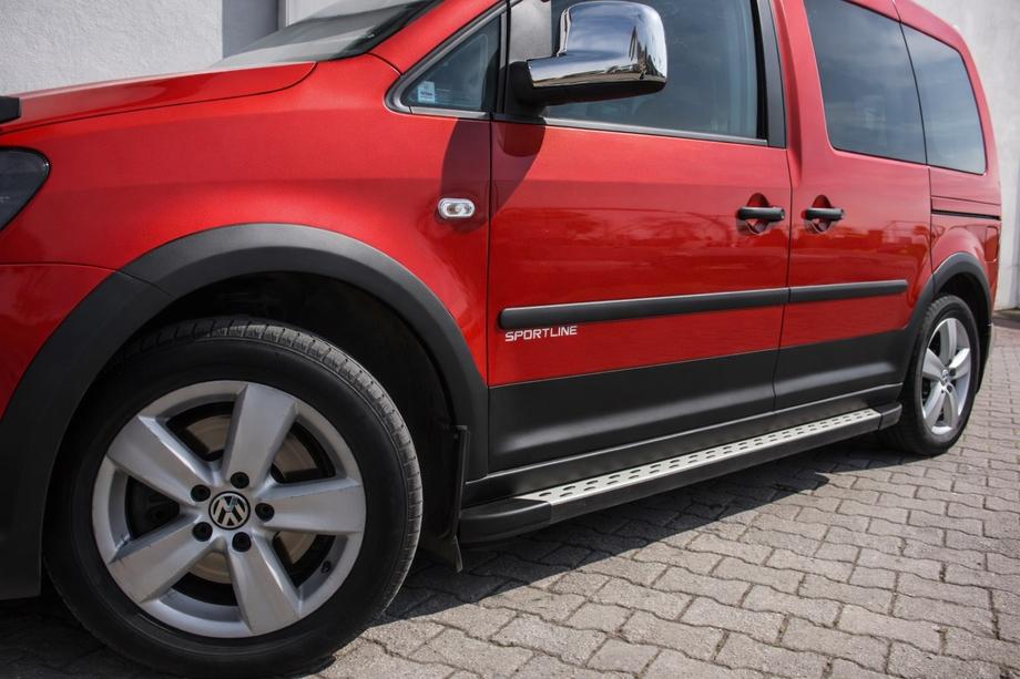 Volkswagen Caddy 2010–2015 Moldingu un arku paplašinātāju komplekts Image