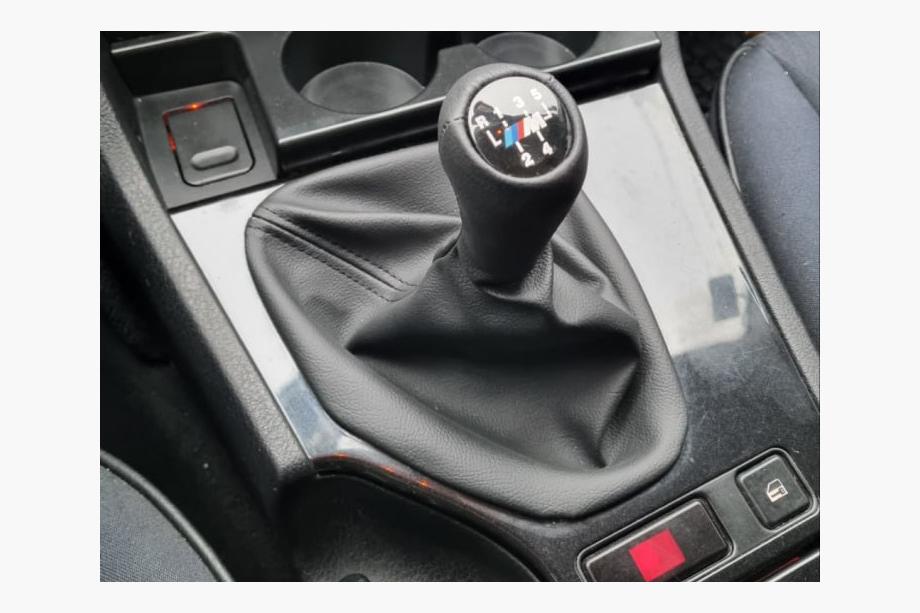 BMW 5. sērija E39 1996–2003 Pārnesumu pārslēga apvalks + pārslēga rokturis OEM (mākslīgā āda) Image