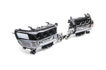 Toyota Land Cruiser 200 2007–2021 Priekšējie lukturi 2016+ (LX-Design) foto 16