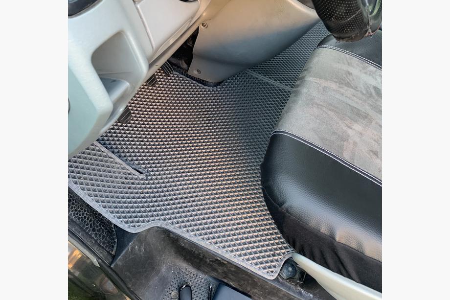 Opel Vivaro 2001–2015 EVA auto paklājiņi (pelēki) 1+1 Image