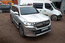 Toyota Land Cruiser 200 2007–2021 Virsbūves komplekts 2016-2021 (Executive 2021) Melna krāsa foto 5