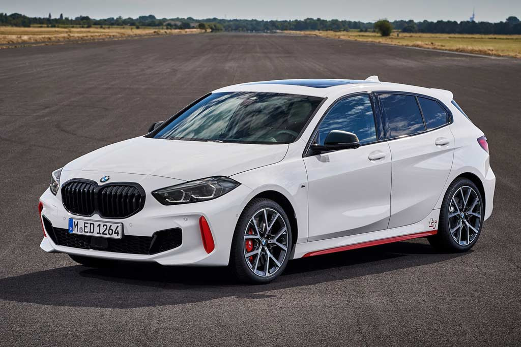 Prezentēts sportisks priekšpiedziņas hečbeks BMW 128ti