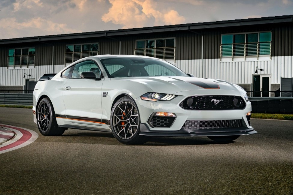 Ford Mustang Mach 1 nonāk pasaules tirgū