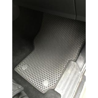 EVA auto paklājiņi (melni) foto 2