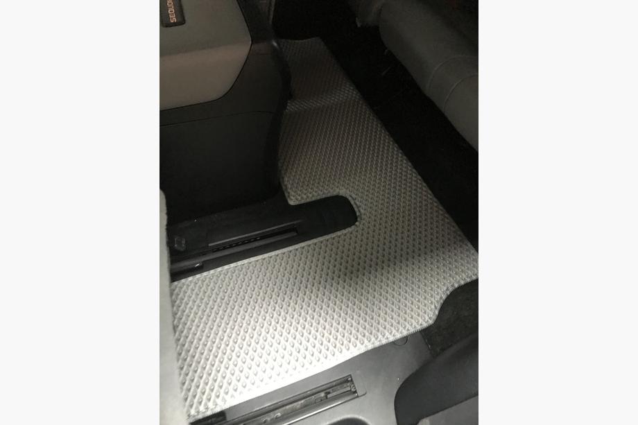 Toyota Sequoia 2007–2022 Poliuretāna salona paklājiņi, 3 rindas (EVA, pelēki) 2. rinda – 3 sēdvietas Foto 18