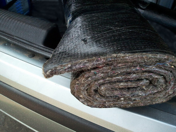 Auto skaņas izolācija ar būvmateriāliem