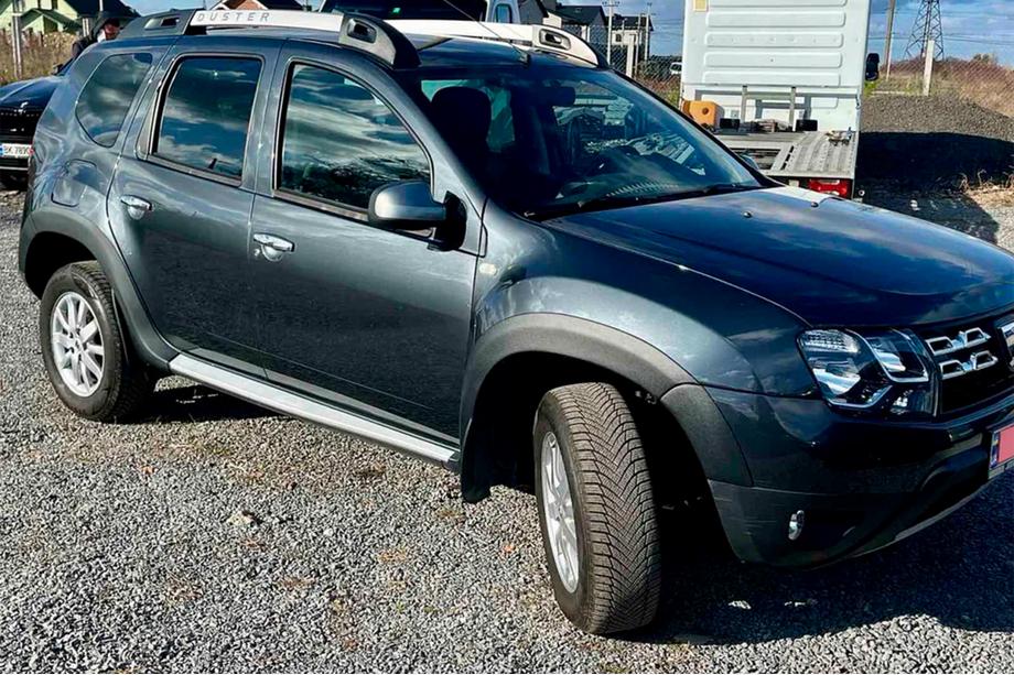 Dacia Duster 2008–2018 Gludi riteņu arku uzliku komplekts (8 gab., plastmasa) EuroCap - Turcija Image