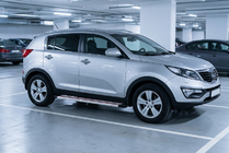 Kia Sportage 2010–2015 Sānu pakāpieni Maya Red-Grey (2 gab., alumīnijs) foto 1