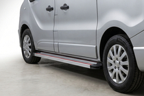 Renault Trafic 2015– Sānu pakāpieni Maya Red-Grey (2 gab., alumīnijs) Gara foto 1