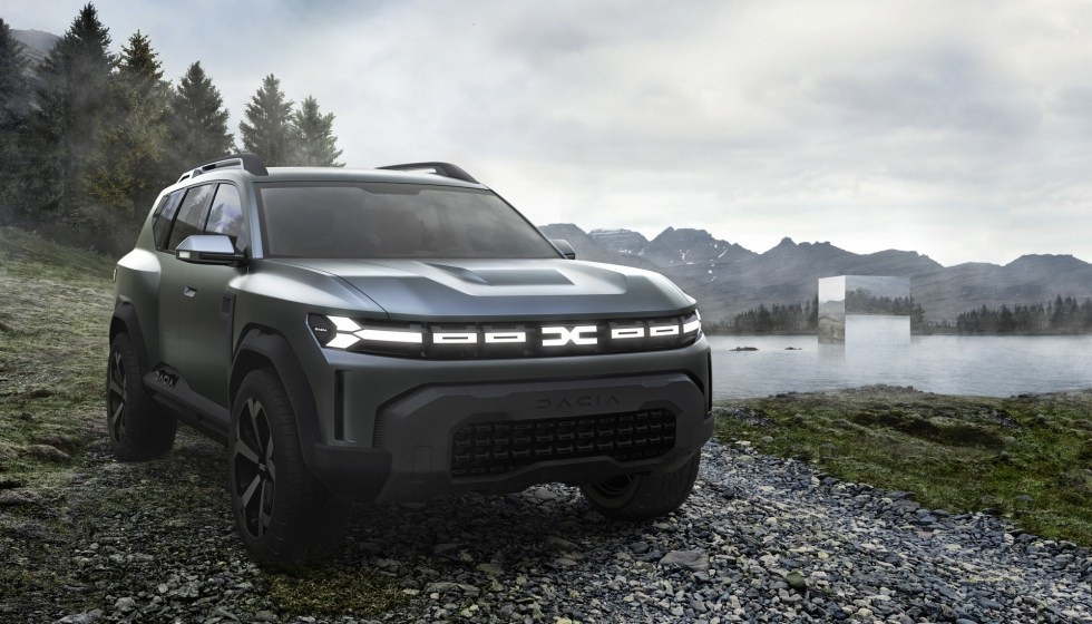 Dacia gatavo laišanai klajā lielu septiņvietīgu krosoveru