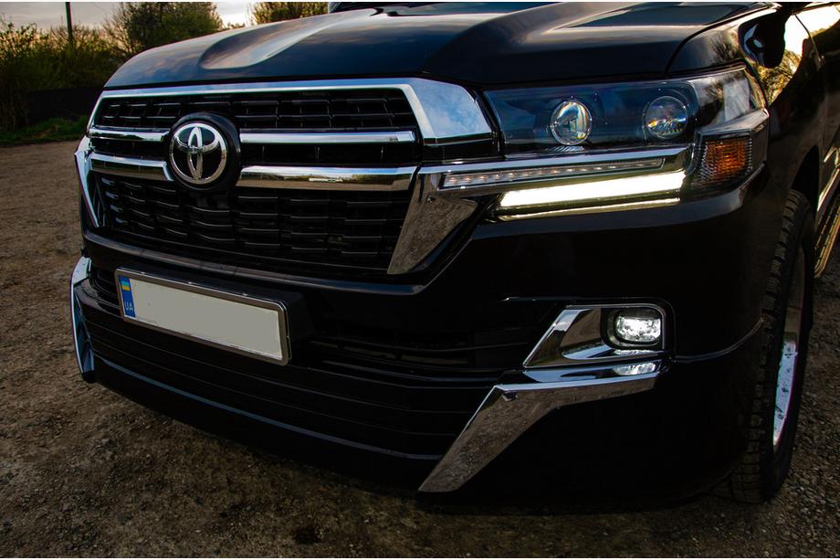 Toyota Land Cruiser 200 2007–2021 Restailinga pārbūves komplekts no LC200 2008-2015 uz 2021 Executive Foto 4