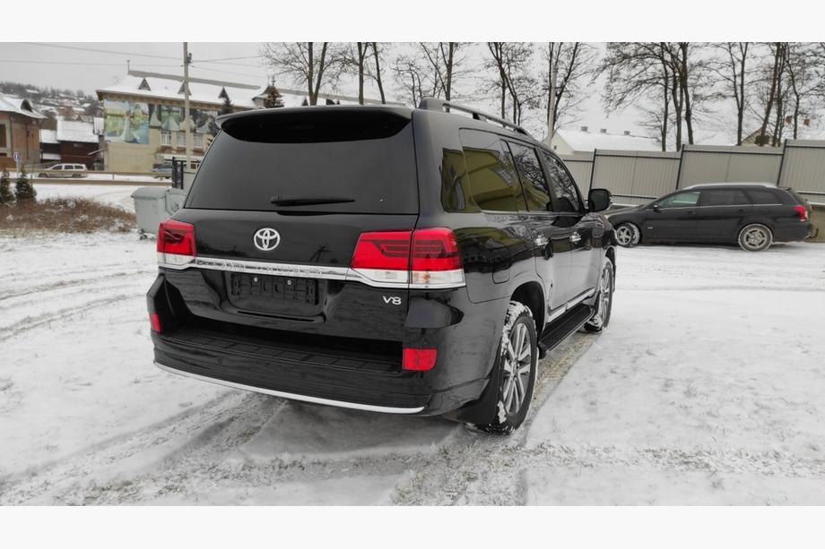 Toyota Land Cruiser 200 2007–2021 Restailinga pārbūves komplekts no LC200 2008-2015 uz 2021 Executive Foto 10