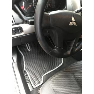 EVA auto paklājiņi (melni) foto 2
