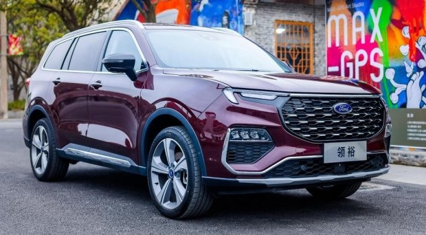 Prezentēts jaunais lielais Ford Equator krosovers