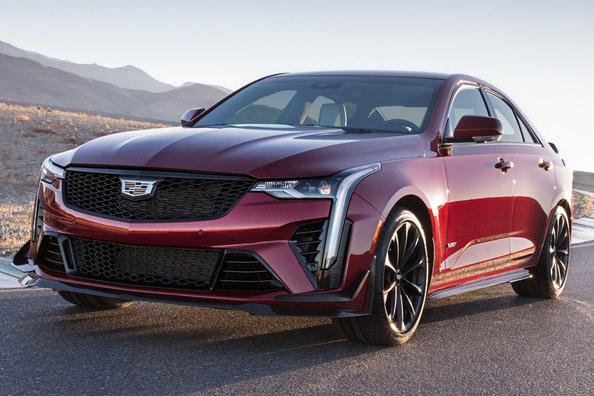 Cadillac CT4-V Blackwing: "uzlādēts" kompakts sedans ar 479 ZS Foto 1