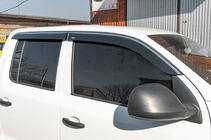 Volkswagen Amarok 2010–2022 Logu vēja deflektori ar hromētu līsti (4 gab., Niken) foto 2