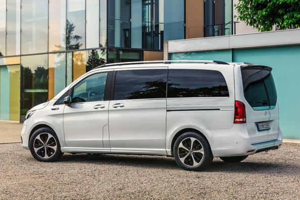 Mercedes-Benz EQV: elektriskā minivena apskats – feislifts, nobraukums un VLE pēctecis Foto 4