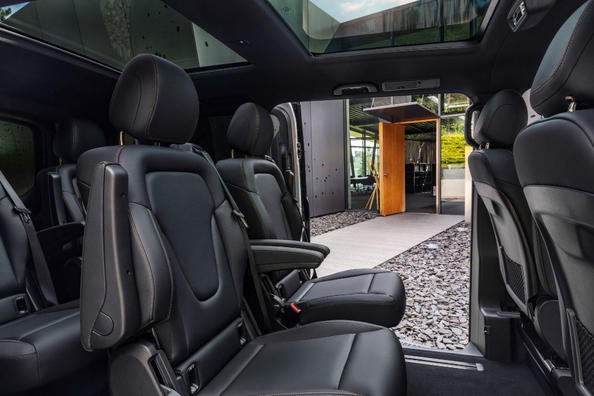 Mercedes-Benz EQV: elektriskā minivena apskats – feislifts, nobraukums un VLE pēctecis Foto 8