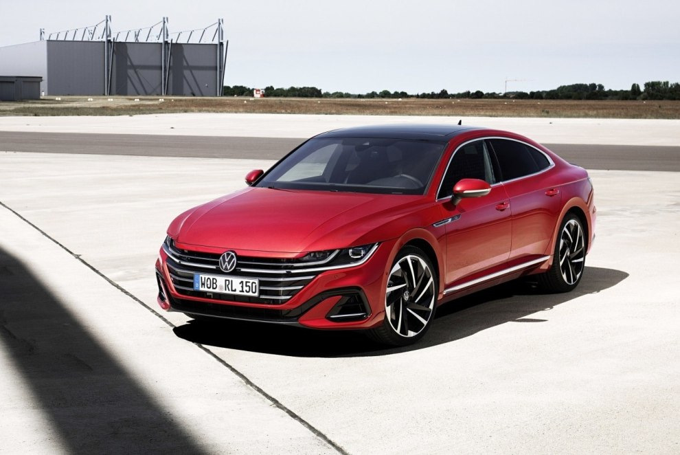 Atjaunotais Volkswagen Arteon liftbeks