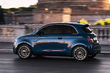 Elektriskā subkompaktā hečbeka Fiat 500e apskats foto 4