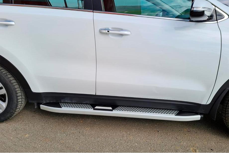 Kia Sportage 2015–2021 Mevsim Grey sānu pakāpieni (2 gab., alumīnijs) Image