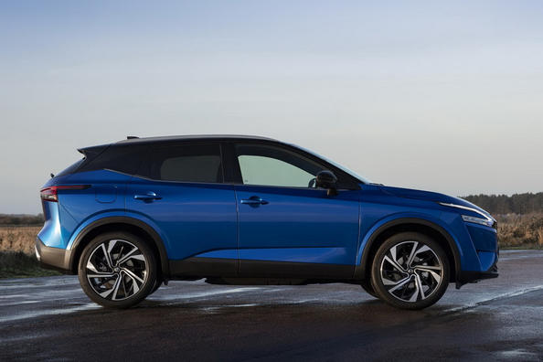 Prezentēts jaunās paaudzes krosovers Nissan Qashqai Foto 3