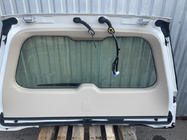 Toyota Land Cruiser 200 2007–2021 Bagāžnieka vāka augšējā daļa 2016+ balta (lietota, oriģināls) foto 5