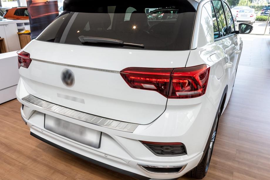 Volkswagen T-Roc 2017–2025 Aizmugurējā bufera uzlika Carmos (nerūsējošais tērauds) Image