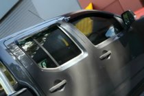 Nissan Navara 2006–2015 Logu vēja deflektori (4 gab., HIC) foto 3