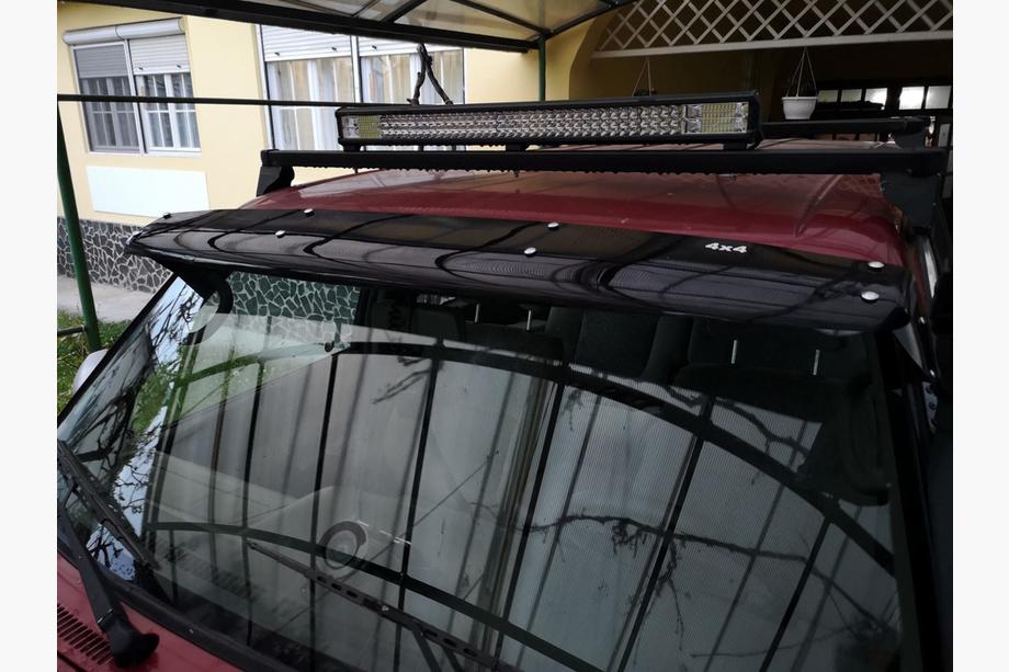 Nissan Patrol Y61 1997–2011 Saules aizsargs vējstiklam Foto 4