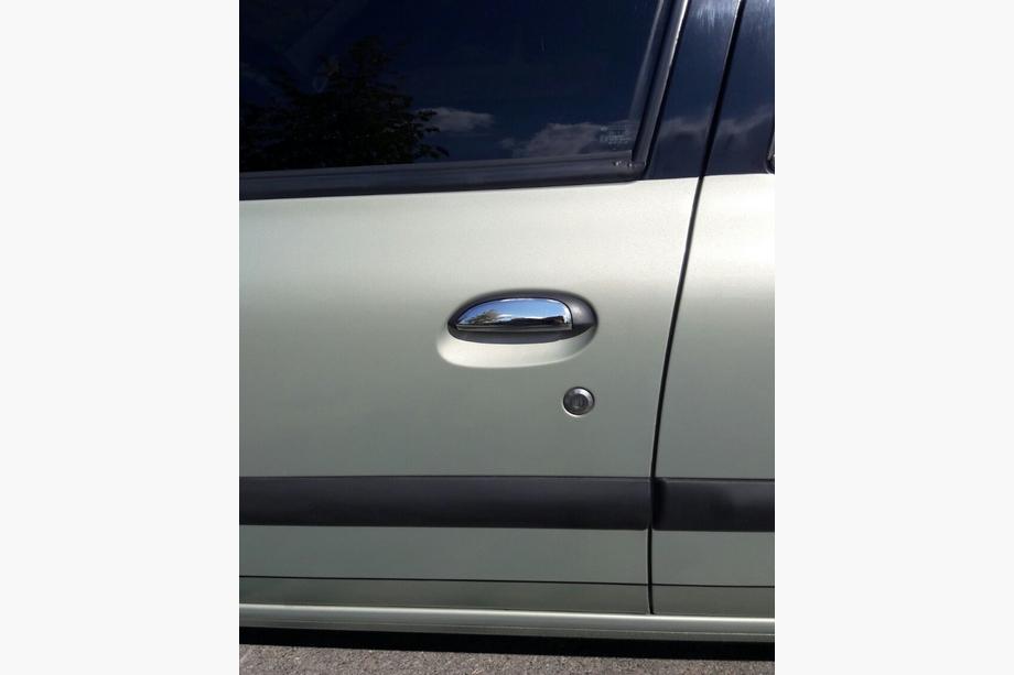 Renault Symbol 1999–2008 Durvju rokturu uzlikas (nerūsējošais tērauds) 2 gab., OmsaLine – itāļu nerūsējošais tērauds Image