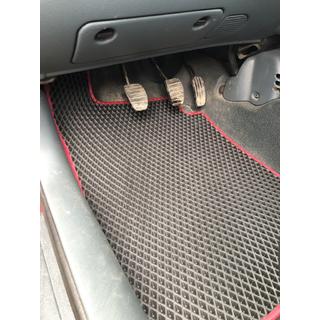 EVA auto salona paklājiņi (melni, 2 gab.) foto 3