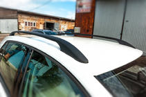 Volkswagen Golf 7/E-Golf 2012–2020 OmsaLine Solid jumta reliņi (2 gab., melni) foto 5