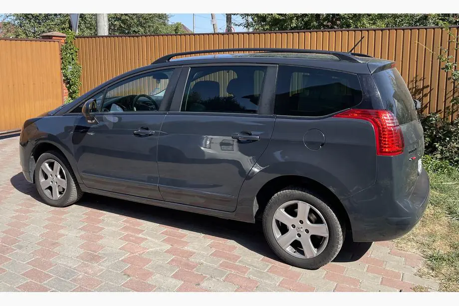 Peugeot 5008 2009–2016 OmsaLine Solid jumta reliņi (2 gab., melni) Image