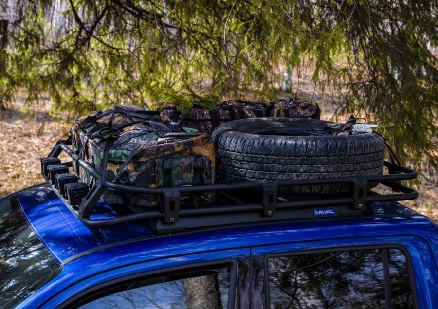 Kā izvēlēties jumta bagāžnieku apvidus auto