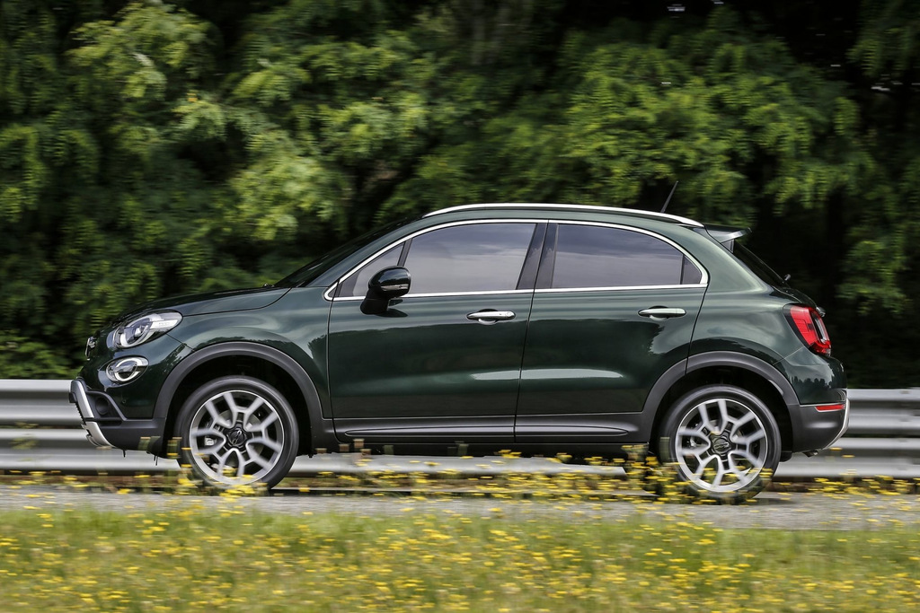 Kompakts krosovers: Fiat 500X Cross