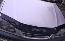 Toyota Avensis 1998–2003 Kapota deflektors (VIP) foto 1