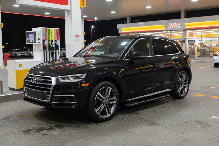 Audi Q5 2017–2025 Sānu pakāpieni Bosphorus Black (2 gab., alumīnijs) Image