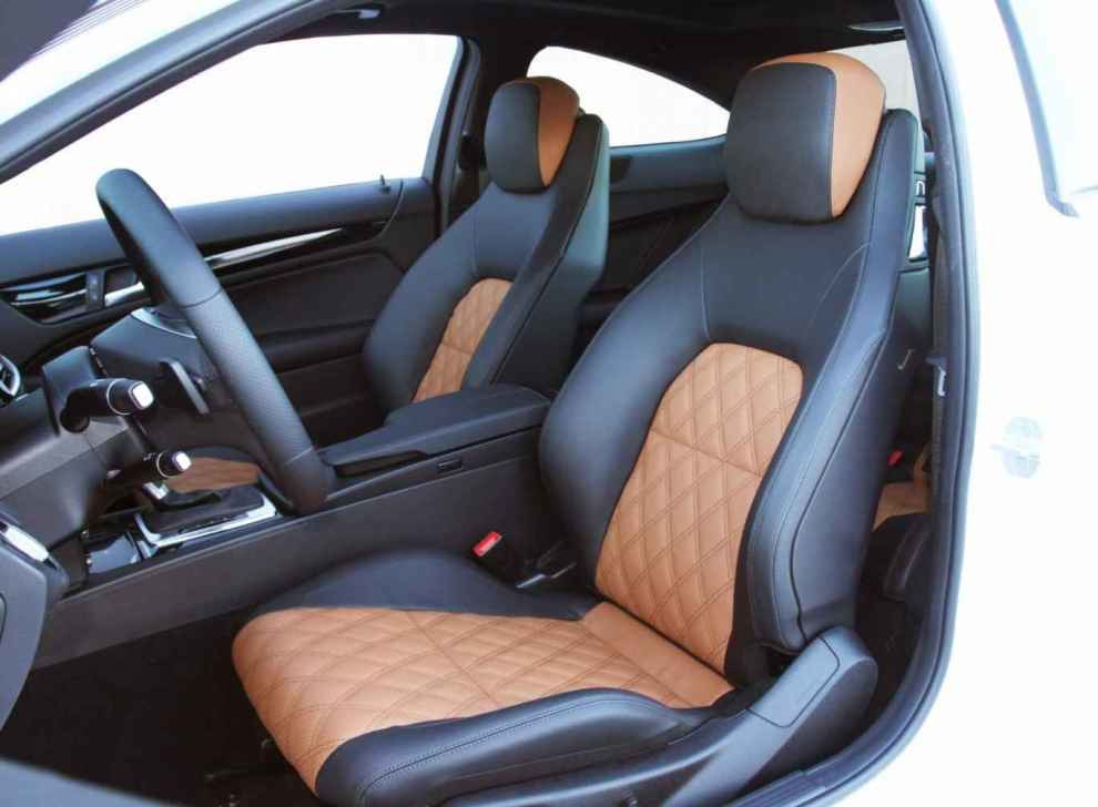 Auto sēdekļu pārvilkšana saviem spēkiem