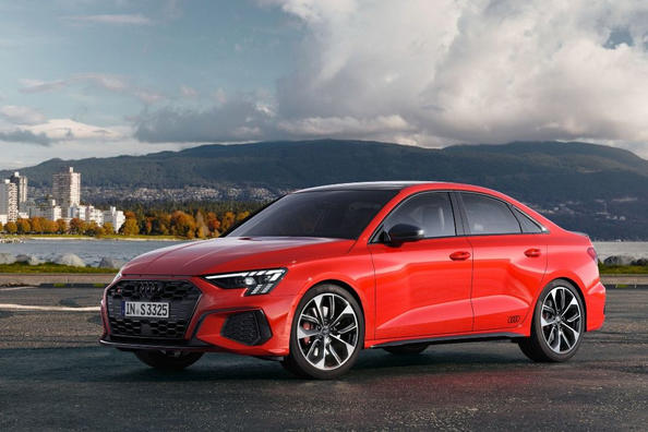 Audi S3 Sedan sporta versijas apskats