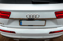 Audi Q7 2015–2026 Aizmugurējā bufera uzlika Carmos (nerūsējošais tērauds) foto 4