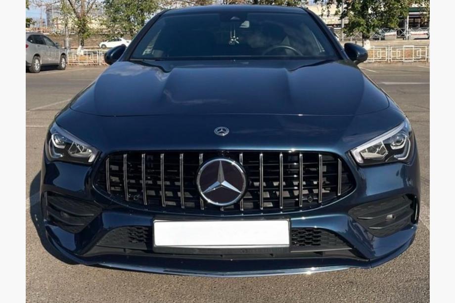 Mercedes CLA C118 2019– Priekšējais režģis GT Panamericana (2019-2022) Foto 1