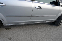 Ford C-Max 2004–2010 Durvju moldingi (4 gab., nerūsējošais tērauds) Carmos - turku teras foto 1