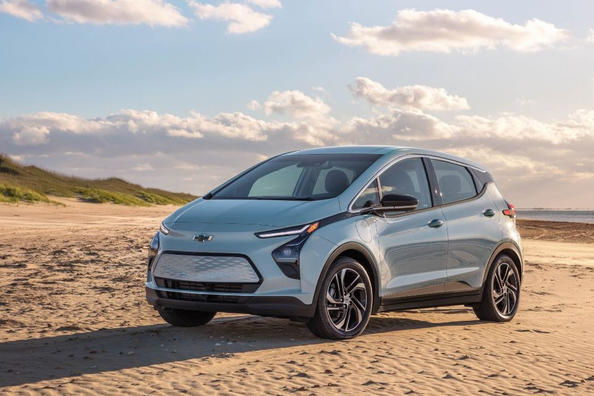 Apskats: modernizēts hečbeks Chevrolet Bolt EV